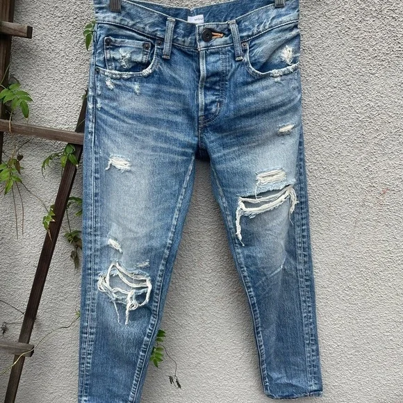 Moussy Bowie Tapered Jeans in Blue - Picture 9 of 16